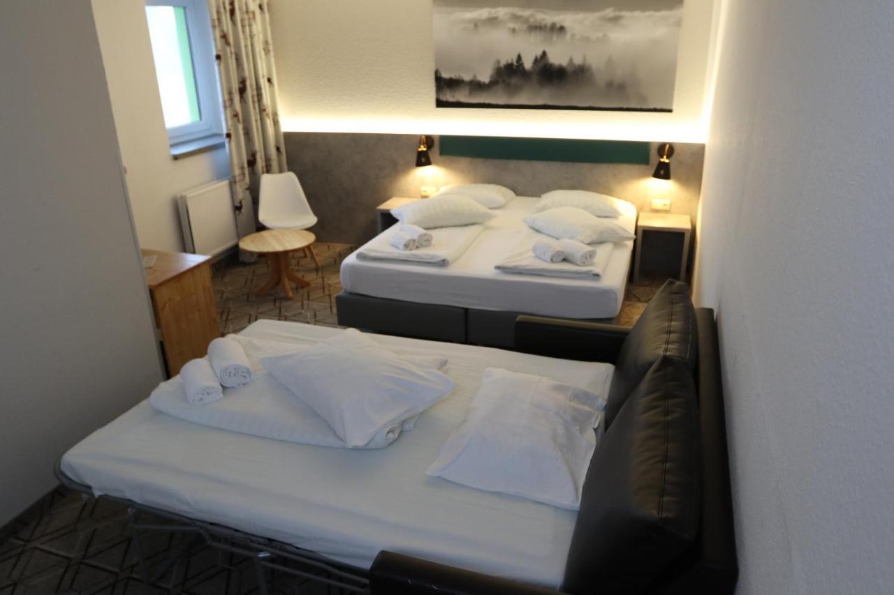 אוברוויזנטל Hotel Miriquidi מראה חיצוני תמונה